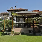 Voula Kourbeti * Ajos Nikolaos
